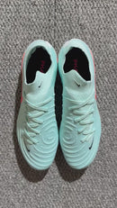 Chuteira Nike Phantom Luna Elite